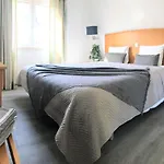Ela's Terrace Apartment