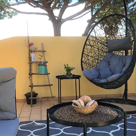 Ela's Terrace *